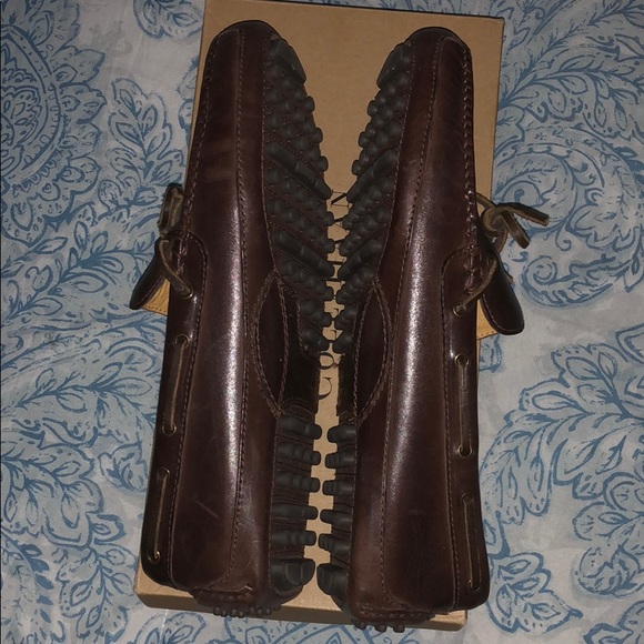 Cole Haan - Picture 4 of 6